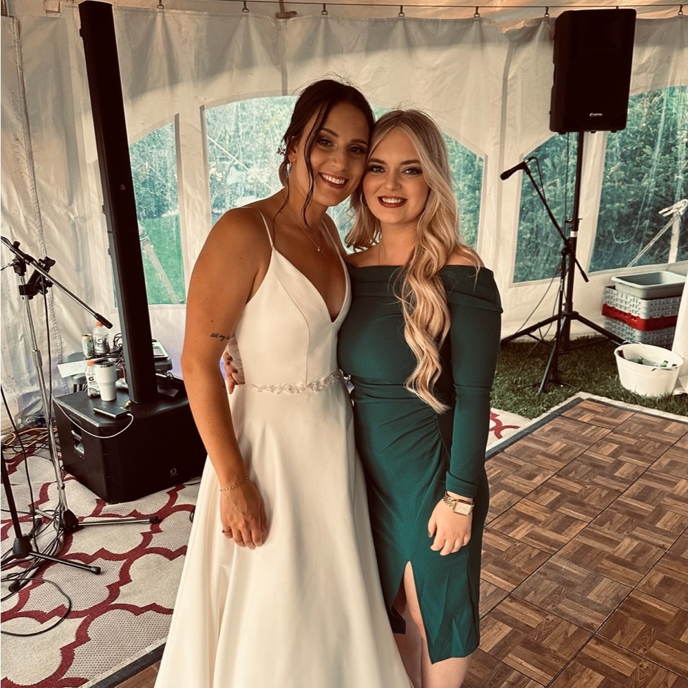 Elegant green off the shoulder dress